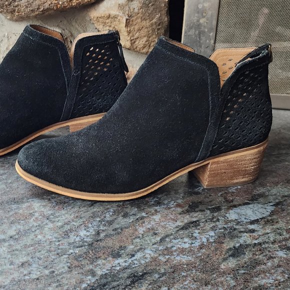 Susina Black/Tan Suede Leather Booties Size 8.5W - Picture 8 of 15